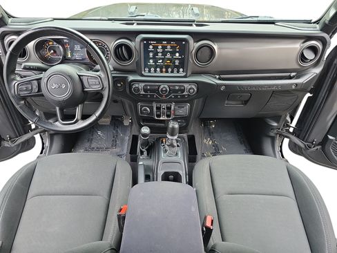 Used 2021 Jeep Wrangler Unlimited Willys image 9