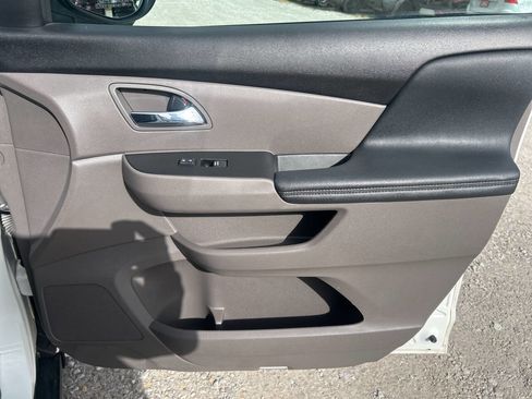 Used 2014 Honda Odyssey EX-L image 19
