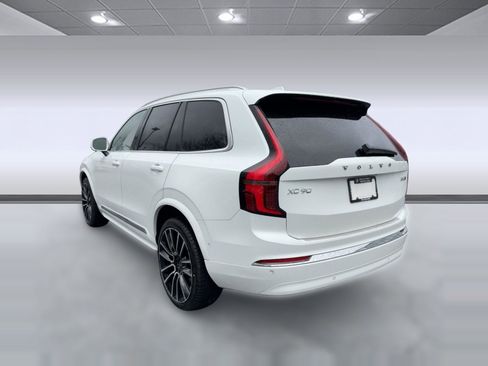 New 2026 Volvo XC90 B6 Plus w/ Protection Package image 3