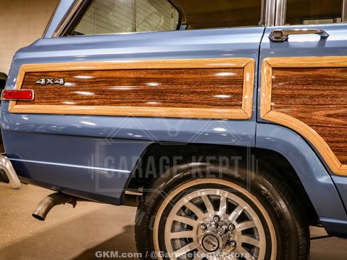 Used 1987 Jeep Grand Wagoneer AWD/4WD image 49