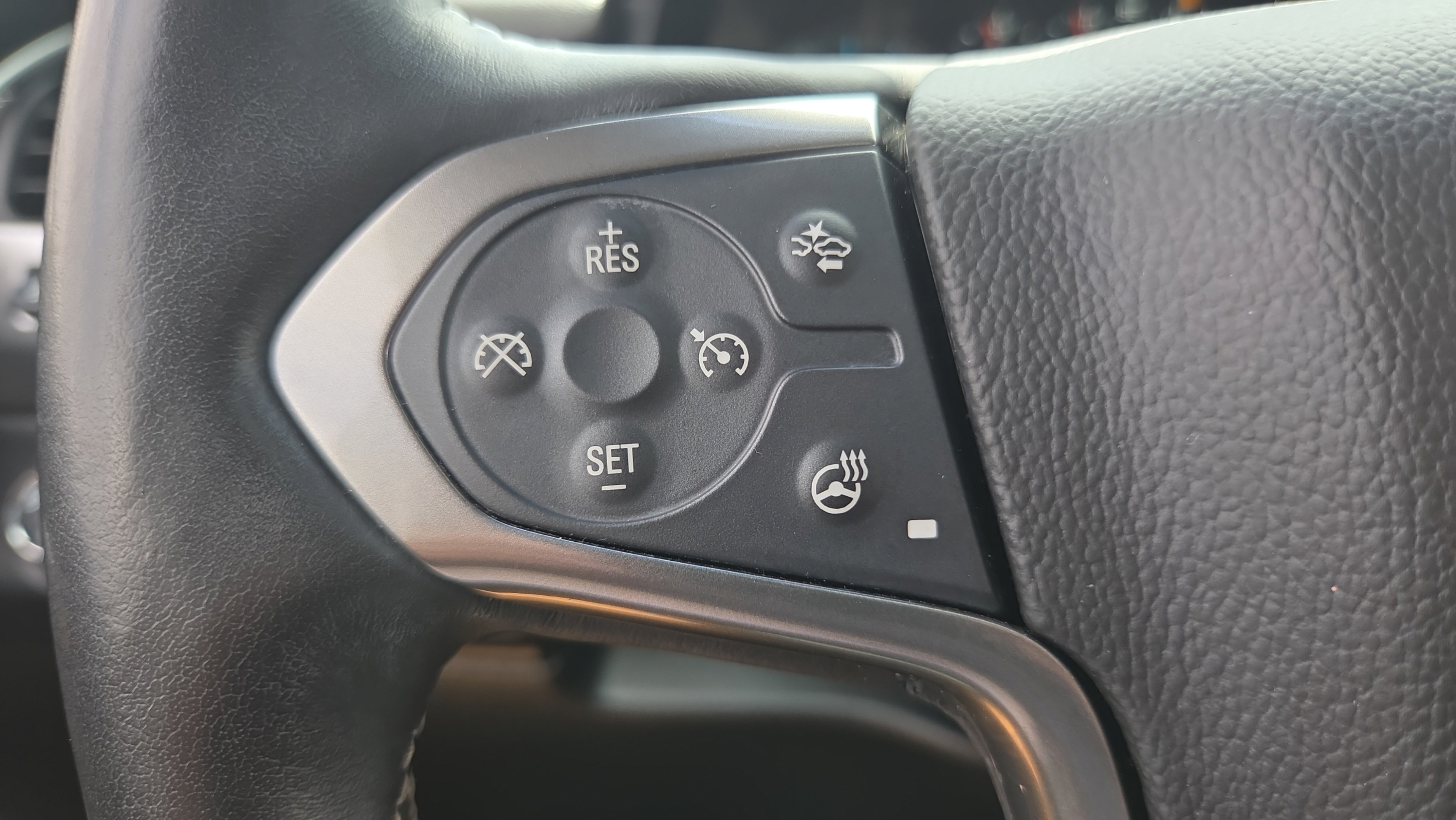 Used 2019 Chevrolet Tahoe Premier AWD/4WD image 36