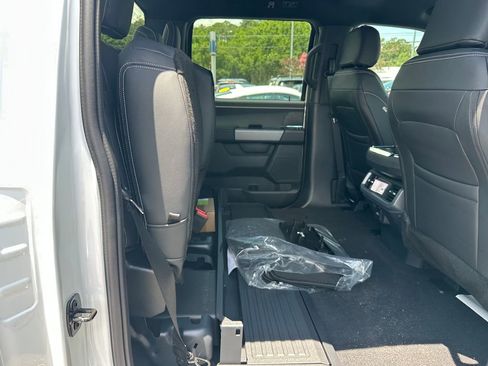 New 2025 Ford F150 XLT w/ Equipment Group 301A Standard image 46