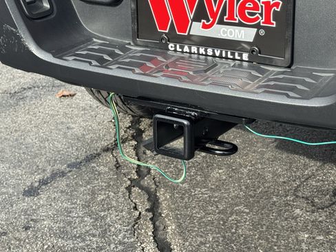 Used 2023 Toyota Tacoma SR image 45