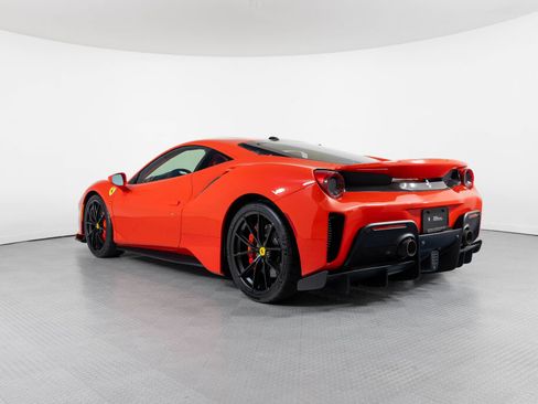 Certified 2019 Ferrari 488 Pista Coupe RWD image 11