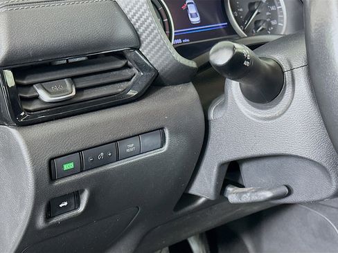 Used 2023 Nissan Sentra SV image 17