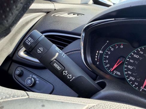 Certified 2020 Chevrolet Trax LT FWD image 26