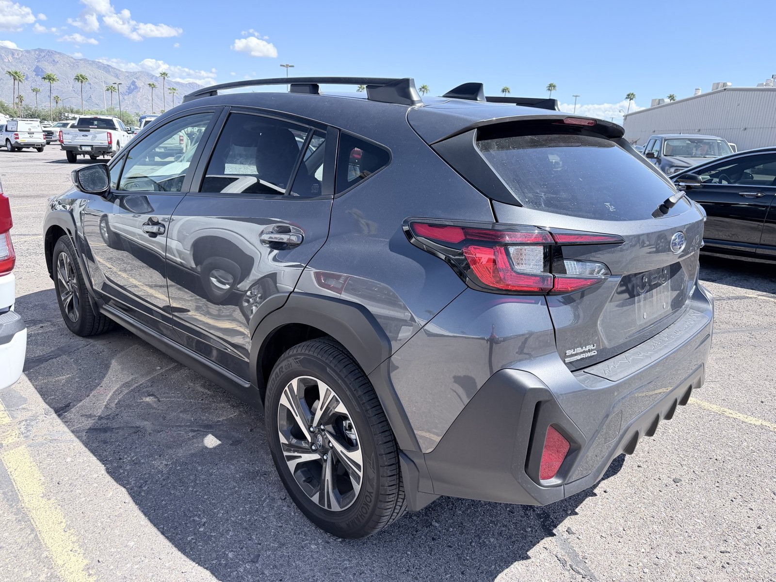 Used 2024 Subaru Crosstrek 2.0i Premium AWD/4WD image 4