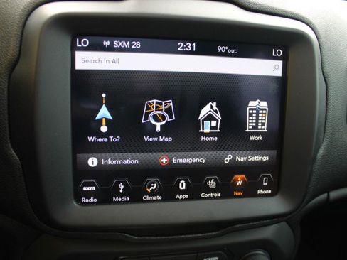 Used 2019 Jeep Renegade Limited w/ UConnect 8.4 Nav Group image 6