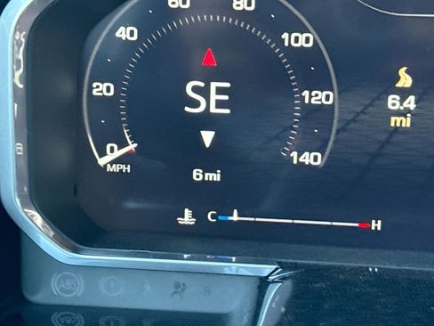 New 2026 GMC Sierra 1500 Elevation image 12