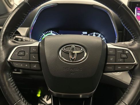 Used 2020 Toyota Highlander Limited Platinum image 25