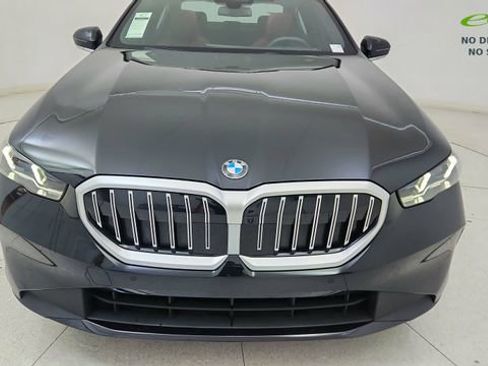 Used 2026 BMW 540i xDrive image 9