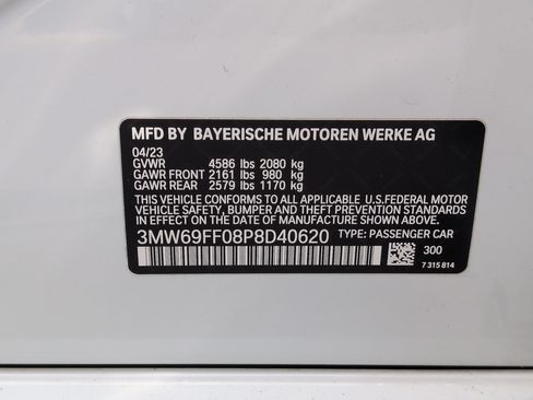 Used 2023 BMW 330i Sedan w/ Convenience Package RWD image 33