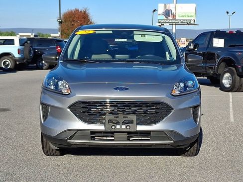 Used 2022 Ford Escape SE w/ Cold Weather Package image 2