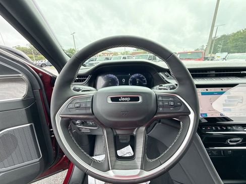 New 2026 Jeep Grand Cherokee L Limited RWD image 14