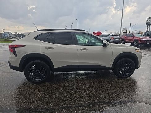 New 2026 Chevrolet Trax ACTIV w/ Driver Confidence Package FWD image 5