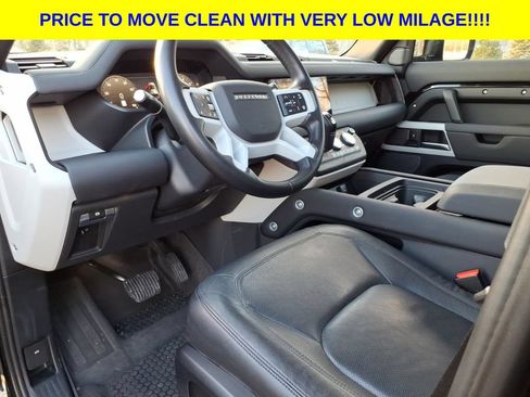 Used 2024 Land Rover Defender 110 S AWD/4WD image 14