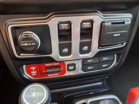 Used 2019 Jeep Wrangler Rubicon image 8