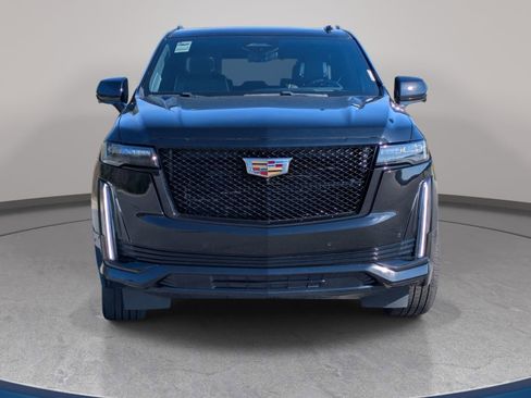 Used 2023 Cadillac Escalade Sport Platinum w/ Heavy-Duty Trailer Package AWD/4WD image 2