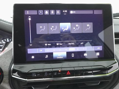 Used 2022 Jeep Compass Latitude image 18