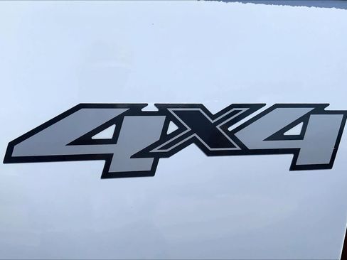 Used 2012 GMC Sierra 1500 SLT w/ Max Trailering Pack AWD/4WD image 9