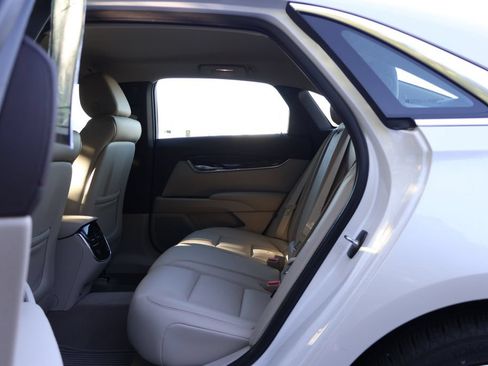 Used 2016 Cadillac XTS Luxury w/ LPO, Protection Package FWD image 46