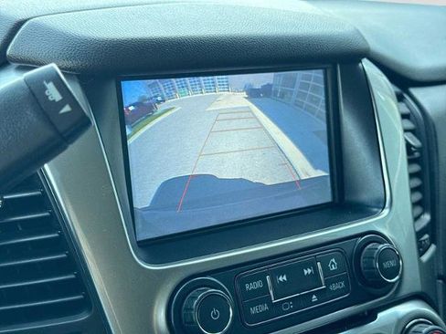 Used 2018 Chevrolet Tahoe LT w/ LT Signature Package AWD/4WD image 29
