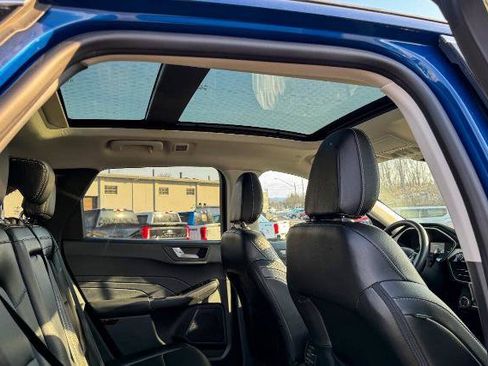 Certified 2022 Ford Escape SEL image 15