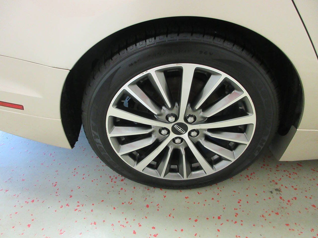 Used 2017 Lincoln MKZ Select AWD/4WD image 26