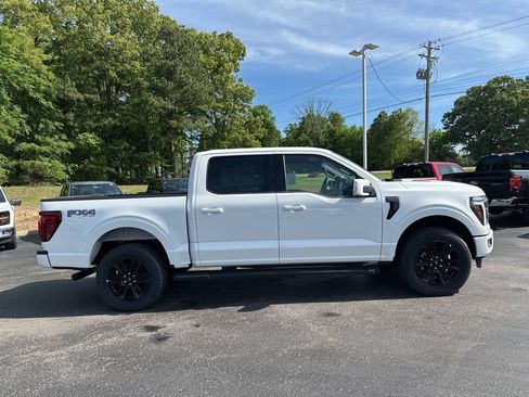 New 2026 Ford F150 Platinum w/ FX4 Off-Road Package AWD/4WD image 2