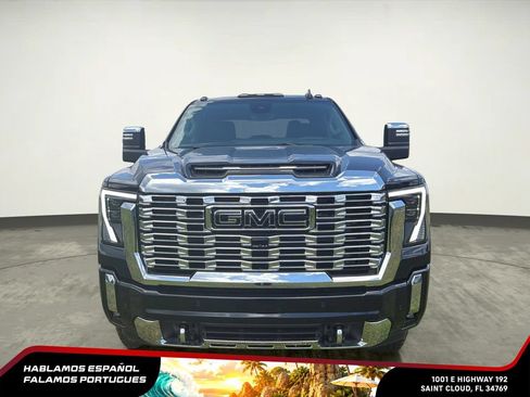 New 2026 GMC Sierra 2500 Denali w/ Denali Reserve Package AWD/4WD image 10