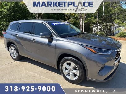Used 2021 Toyota Highlander LE