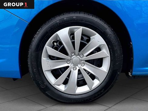 Used 2023 Subaru Impreza 2.0i image 11