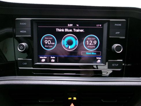 Used 2019 Volkswagen Jetta S image 4