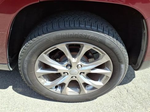 Used 2019 Jeep Grand Cherokee Summit AWD/4WD image 12