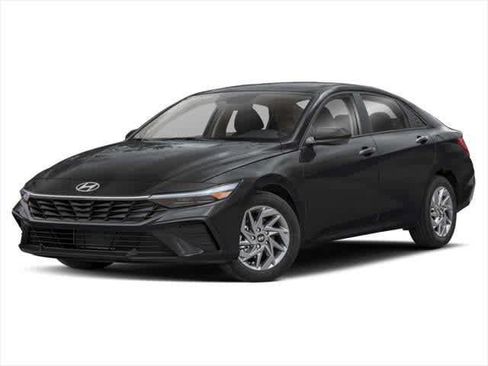 Used 2024 Hyundai Elantra SEL FWD image 1