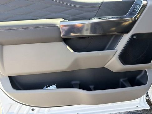 New 2026 Ford F350 Platinum w/ Platinum Plus Package AWD/4WD image 21