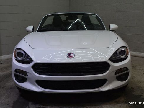 Used 2017 FIAT 124 Spider Lusso image 11