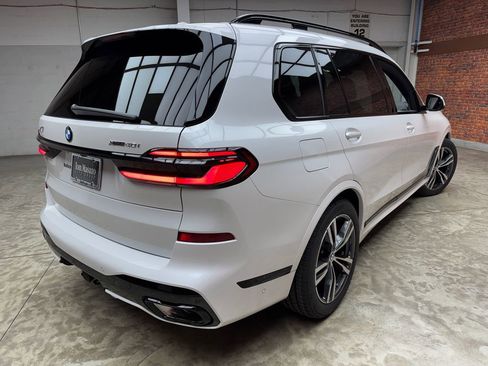 New 2026 BMW X7 xDrive40i image 4