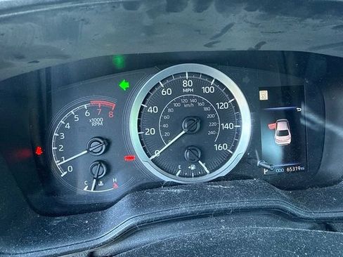 Used 2020 Toyota Corolla LE FWD image 6