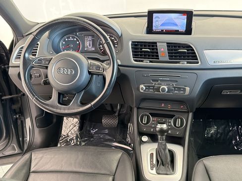 Used 2018 Audi Q3 2.0T Premium w/ Convenience Package AWD/4WD image 27