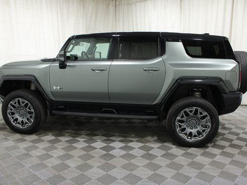 Used 2024 GMC Hummer EV 3X AWD/4WD image 33