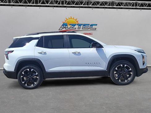 New 2027 Chevrolet Equinox RS w/ Safety and Technology Package FWD image 4