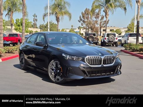 New 2026 BMW i5 eDrive40 w/ M Sport Package RWD image 1