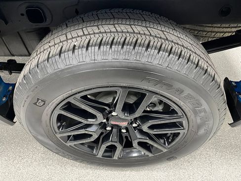 Used 2024 GMC Sierra 1500 Elevation AWD/4WD image 16