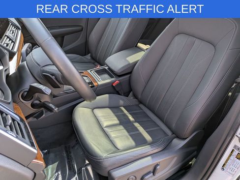 Used 2022 Audi Q5 2.0T Premium image 12