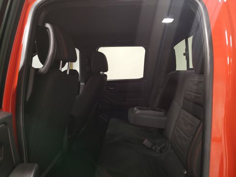 Used 2025 Nissan Frontier PRO-4X w/ Pro Convenience Package AWD/4WD image 11