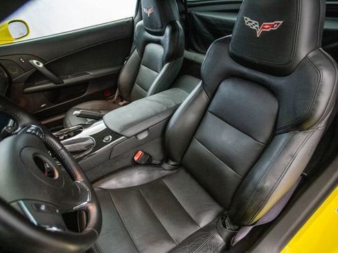 Used 2012 Chevrolet Corvette Grand Sport w/ 3LT Preferred Equipment Group image 19