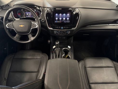 Used 2020 Chevrolet Traverse LT w/ LT Premium Package AWD/4WD image 15