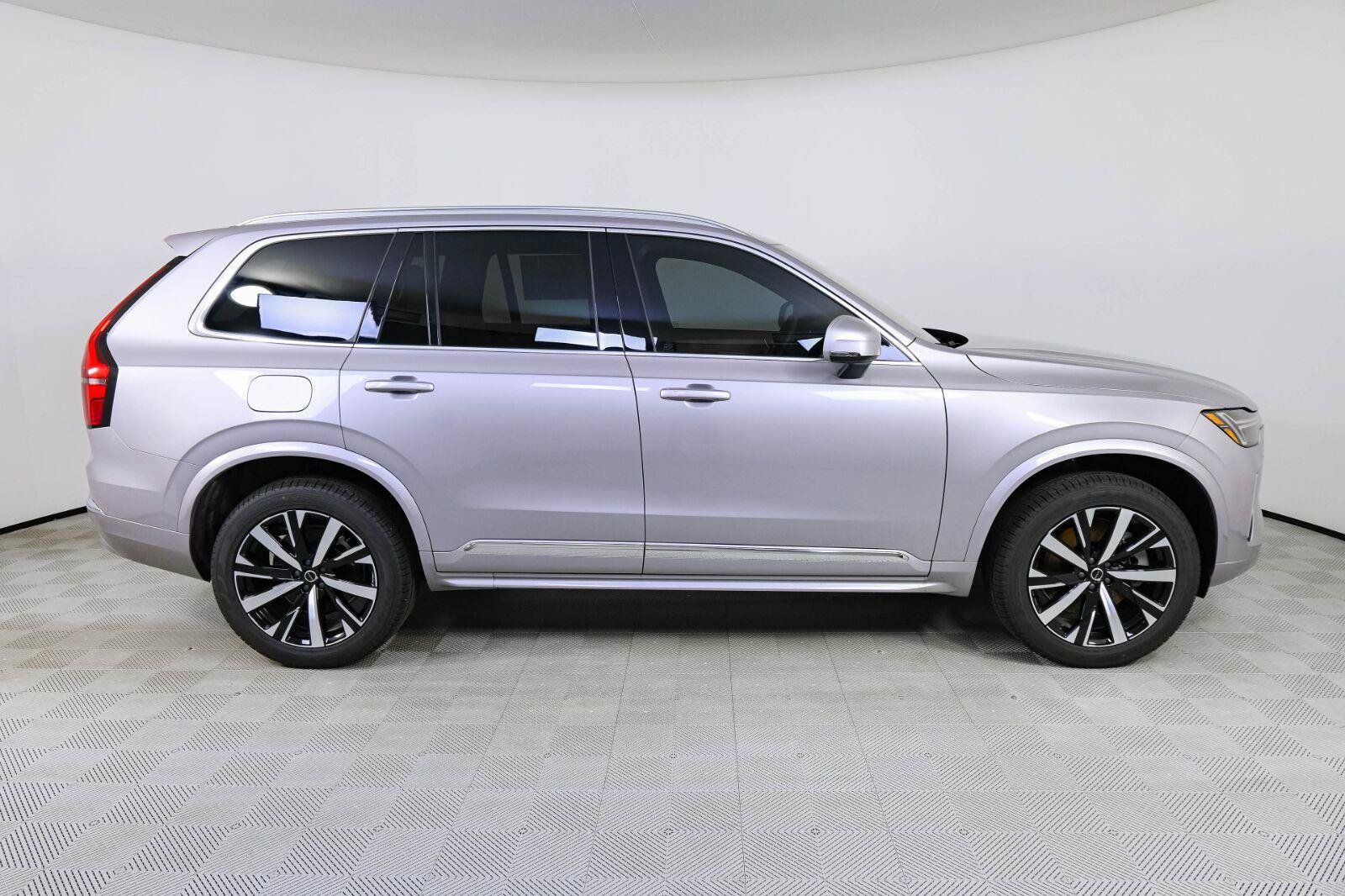 New 2026 Volvo XC90 T8 Core w/ Protection Package Premier AWD/4WD image 26