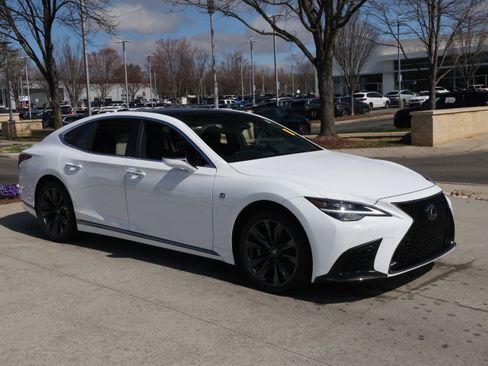Used 2024 Lexus LS 500 F Sport image 2